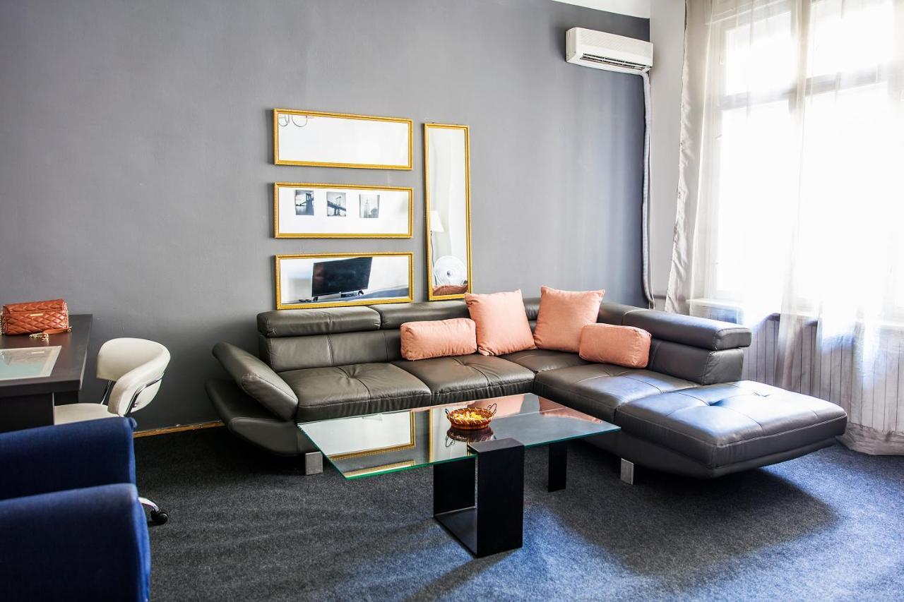 Hearth Of Belgrade Apartment Exterior photo